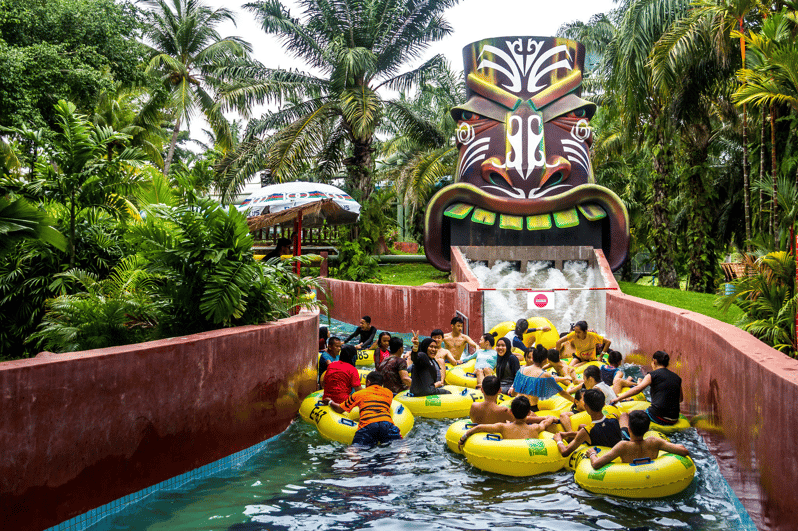 A'famosa Water Theme Park & Safari Wonderland Ticket - Private Cabanas and Comfort: Shade Is the Real VIP