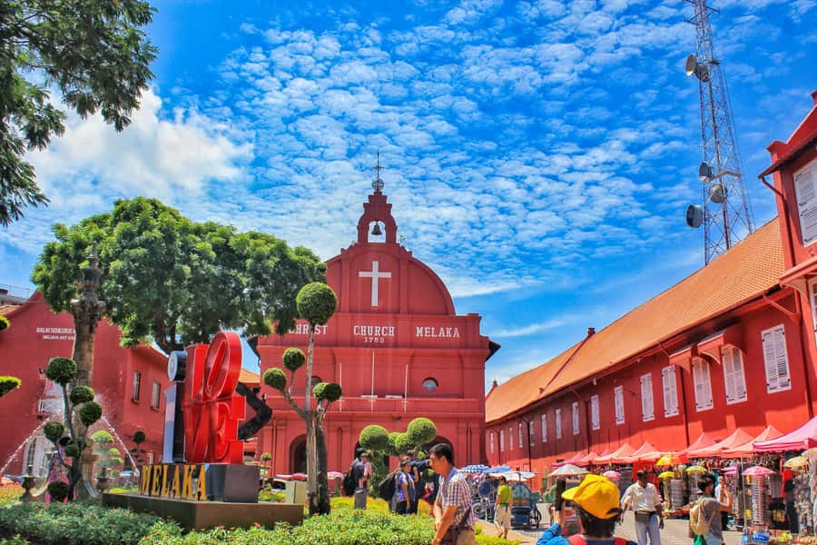From Kuala Lumpur: Historical Melaka Day Tour with Lunch - Getting from Kuala Lumpur: the “long day” part that matters