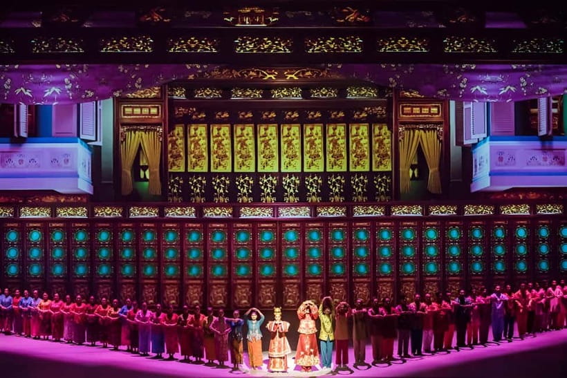 Melaka: Encore Melaka 70 mins Live Performance Ticket - Choosing a Showtime: Night Runs, Sunday Matinee, and Going Late