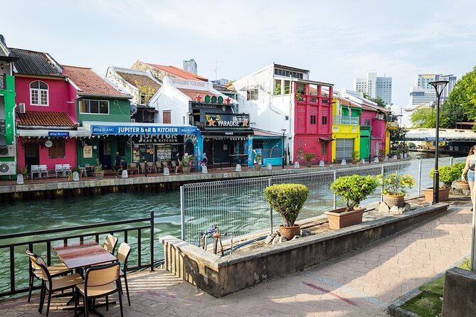 Small Group Melaka After Dark Food Tour - Wild Coriander Melaka: Peranakan flavors with a modern hand